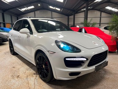 Porsche Cayenne V8 GTS TIPTRONIC S HUGE SPEC WITH LOTS OF EXTRAS