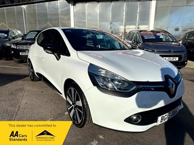 Renault Clio o DYNAMIQUE S NAV TCE ONLY £20 ROAD TAX FULL SERVICE HISTORY CLIMATE CONTROL CRUISE CONTROL Hatchback 2016, 64843 miles, £7499