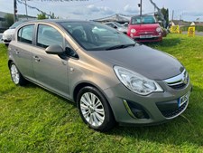 Vauxhall Corsa 1.2i 16v (85ps) SE (a/c) Hatchback 5d 1229cc