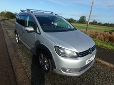 Volkswagen Touran Cross 1.4 Tsi Automatic Dsg 7 Seater