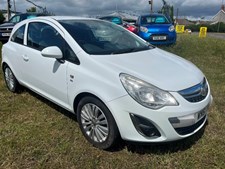 Vauxhall Corsa 1.4i 16v (100ps) Excite (a/c) Hatchback 3d 1398cc