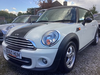 MINI Hatch COOPER