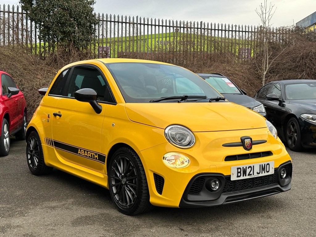 Abarth 595 1.4 T-Jet 180 Competizione 3dr Newly serviced