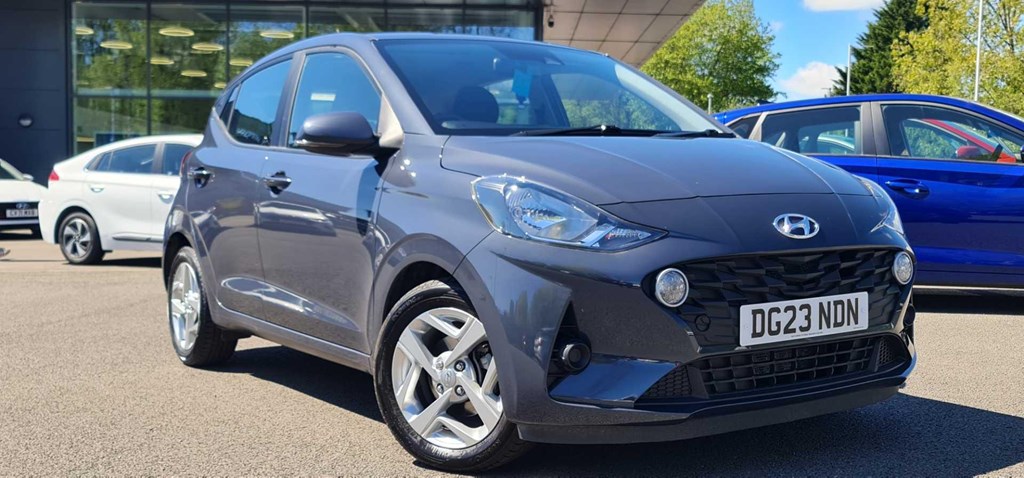 Hyundai i10 Se Connect Mpi Auto Reserve for only £99 Hatchback