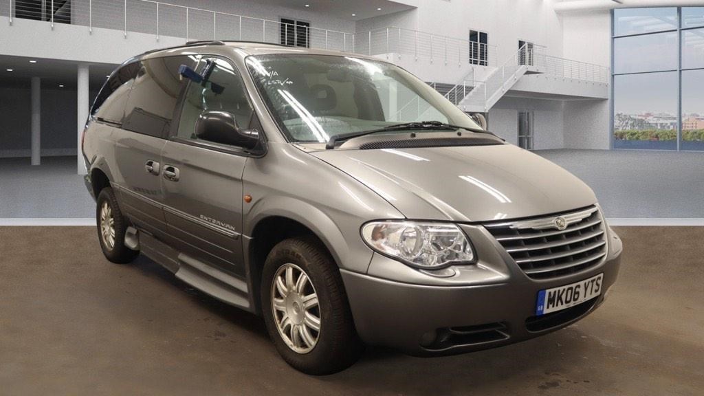 Chrysler Grand Voyager r 3.3 Limited 5dr WHEEL CHAIR ACCESSIBLE MPV