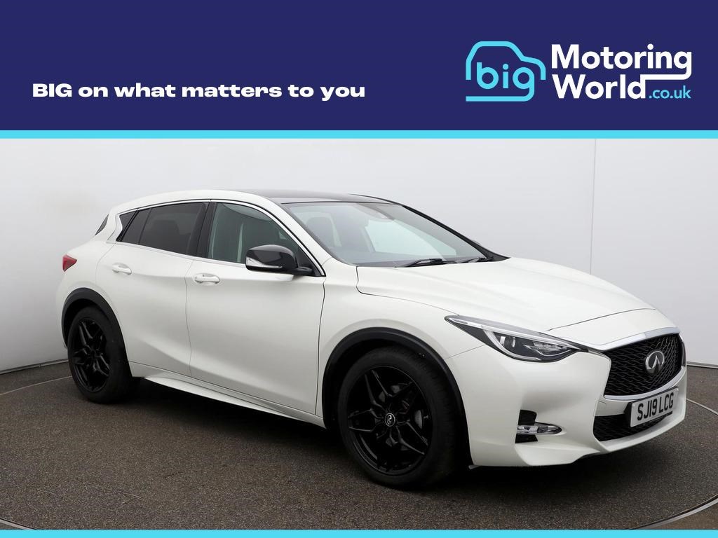 Infiniti Q30 2.0T Sport GPF Hatchback 5dr Petrol DCT Euro 6 (s/s) (211 ps) Panoramic Roof