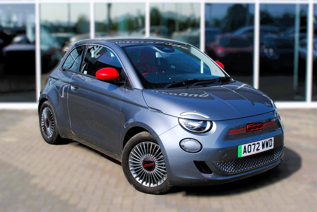 Fiat 500 87kW Red 42kWh 3dr Auto *LOW MILEAGE LOW RUNNING COSTS Hatchback