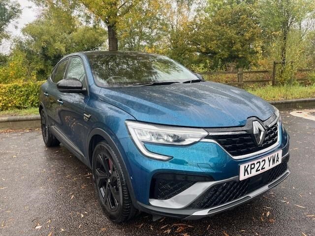 Renault Arkana 1.6 E-TECH Hybrid 145 R.S. Line 5dr Auto One lady owner F/S/H SUV