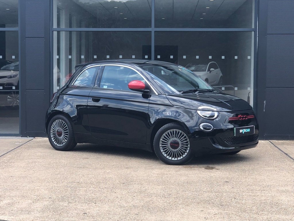 Fiat 500 87kW Red 42kWh 3dr Auto heated seats
