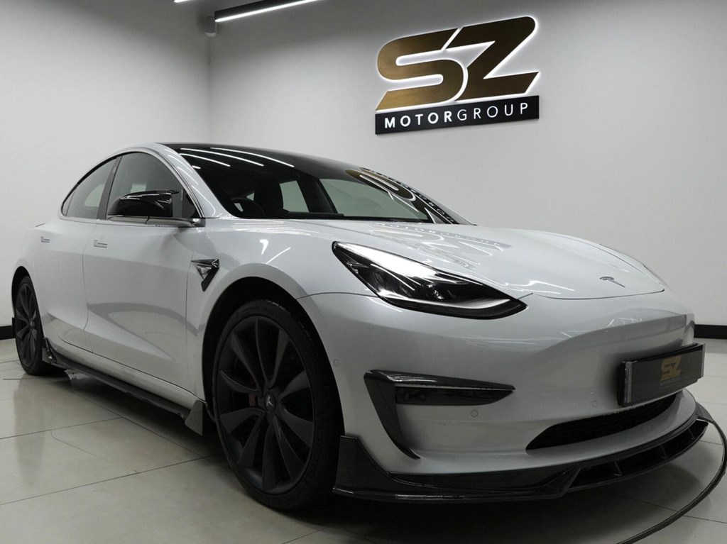 Tesla Model 3 (Dual Motor) Performance Auto 4WDE 4dr (Performance Upgrade) Saloon