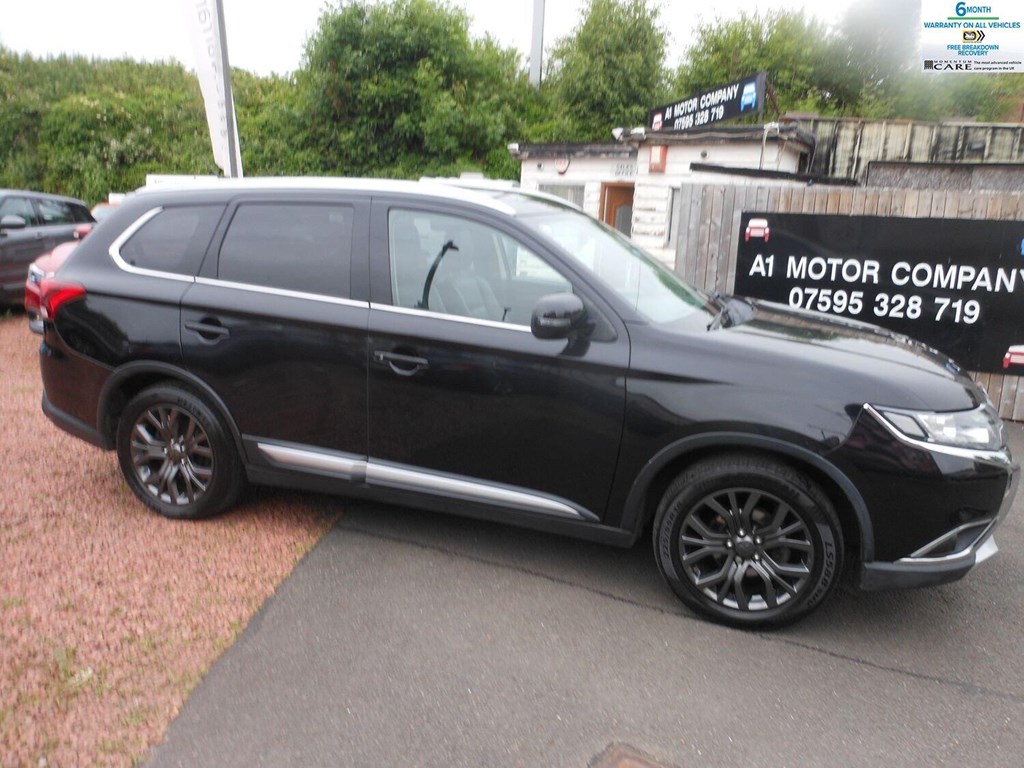 Mitsubishi Outlander 2.2 DI-D GX3 * MOT JUNE 2025 * 7 SERVICE STAMPS * FREE 6 MONTHS WARRANTY * FINANCE AVAILABLE SUV