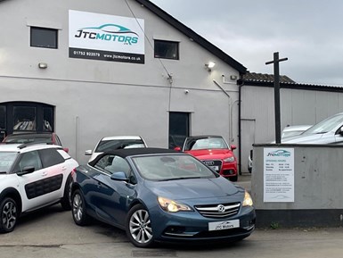 Vauxhall Cascada 1.4T Elite 2dr Man, petrol, blue + low mileage Convertible 2014, 42500 miles, £5995