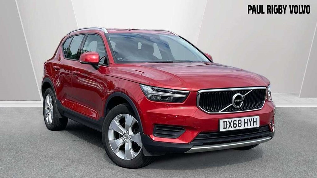 Volvo XC40 2.0 D3 Momentum 5dr AWD Geartronic SUV
