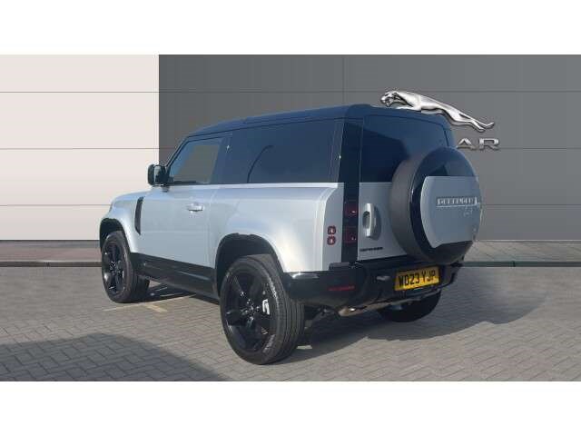 Land Rover Defender r 3.0 D300 X-Dynamic HSE 90 3dr Auto SUV