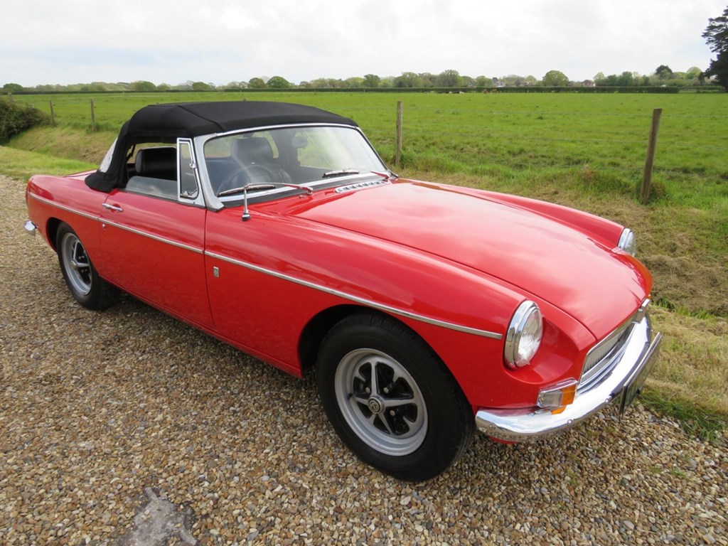 MG MGB GT WITH OVERDRIVE Convertible