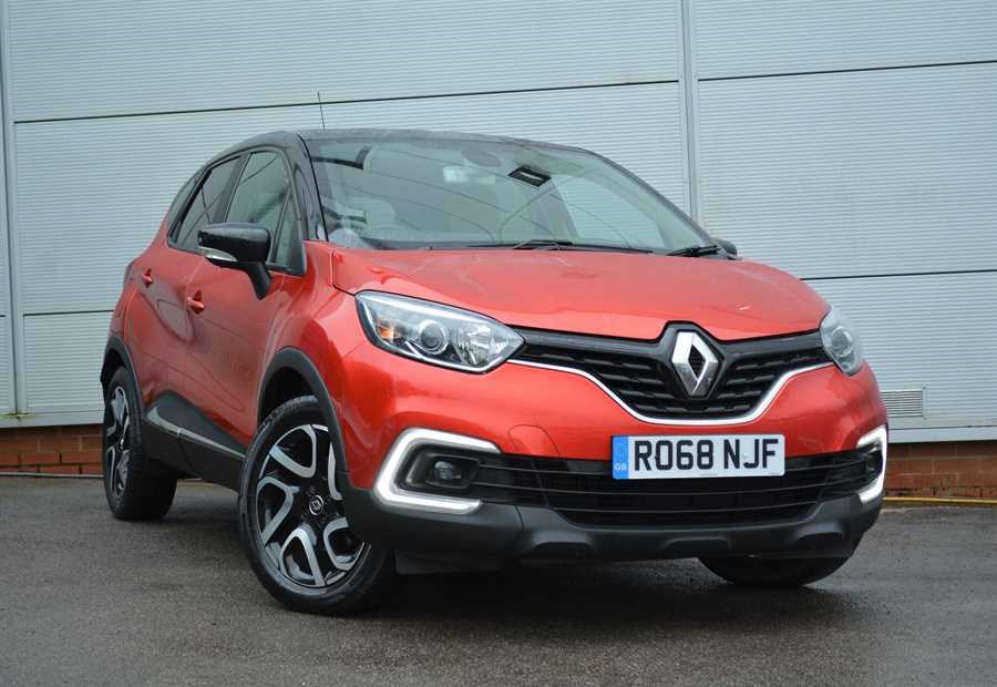 Renault Captur 1.5 dCi ENERGY Iconic SUV 5dr Diesel Manual Euro 6 (s/s) (90 ps) SUV